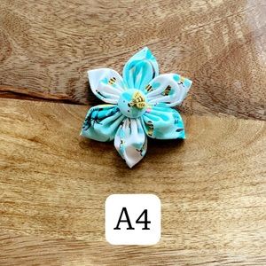 Flower Pop Bow Clip